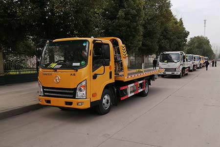 高速救援服务拖车多少钱-叶舞高速24小高速道路救援拖车|救援公司平台